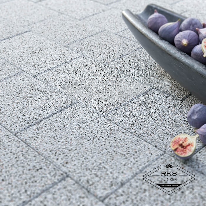 Тротуарная плитка Steingot, Granit Premium, Новый город "Bianco Nero" в Краснодаре