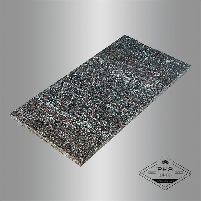 Гранитная плитка Гранатовый амфиболит, Polished в Краснодаре