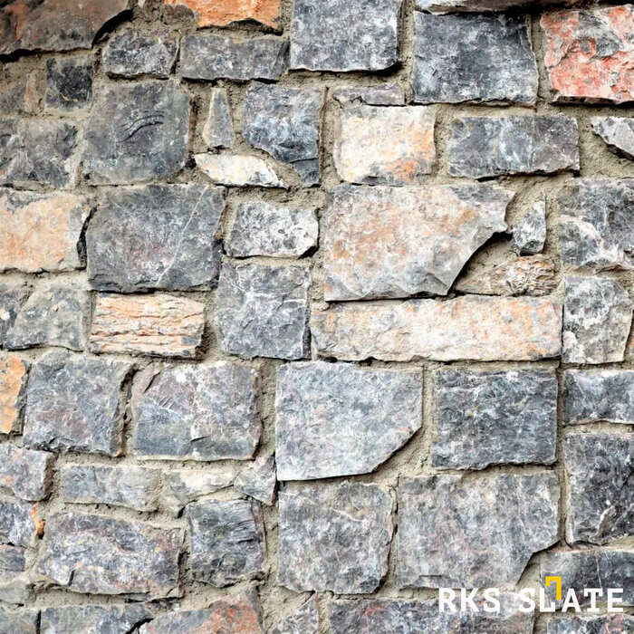 Фасадный облицовочный камень Black Marble Castle в Краснодаре